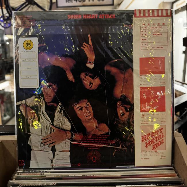 Queen – Sheer Heart Attack